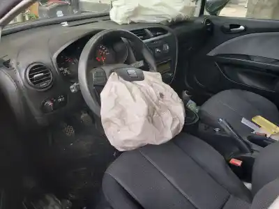 Scrapping Vehicle seat leon (1p1) reference of the year 2001 powered cayc
