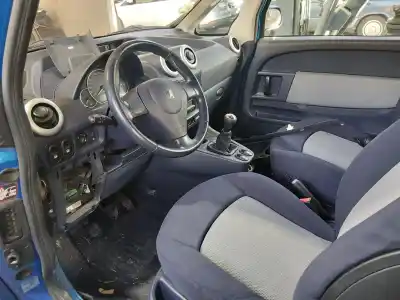 Veículo de Sucata peugeot 1007 dolce do ano 2001 alimentado 8hz