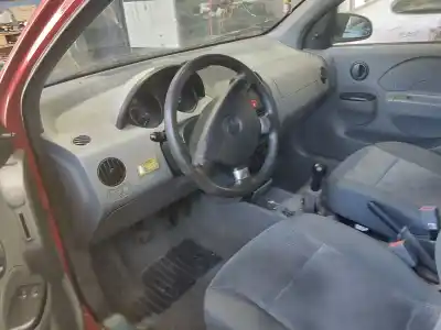 Veículo de Sucata daewoo kalos (klas) 1.2 do ano 2001 alimentado b12s1