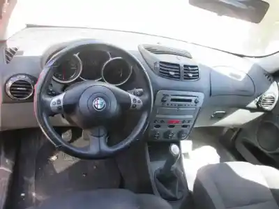 Scrapping Vehicle alfa romeo 147 (190) 1.6 16v cat of the year 2004 powered ar37203