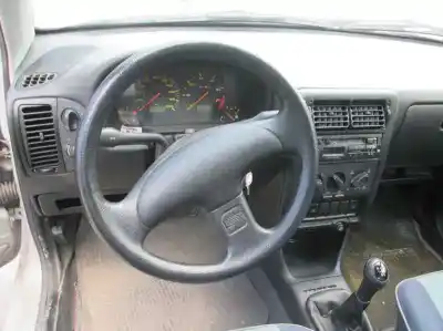 Veículo de Sucata seat cordoba berlina (6k2) dream do ano 1997 alimentado aex