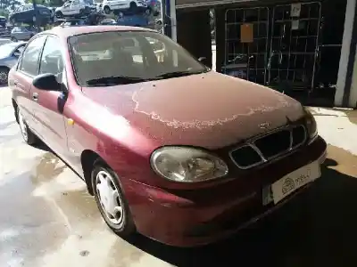 Veicolo di demolizione daewoo lanos se dell'anno 2000 alimentato a13sms