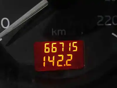 Утилизация автомобиля renault                                            clio ii fase ii (b/cb0)                                                                                                                                                                                                                                    authentique года 2003 питание d4f712