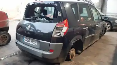 Vehicul casat renault scenic ii confort dynamique al anului 2001 alimentat f9q812