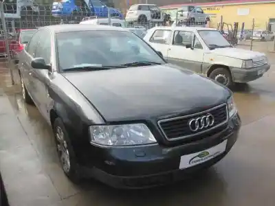 Veicolo di demolizione AUDI A6 BERLINA (4B2) 2.5 V6 24V TDI dell'anno 2001 alimentato AFB