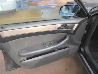 Sloopvoertuig audi a6 berlina (4b2) 2.5 v6 24v tdi van het jaar 2001 aangedreven afb