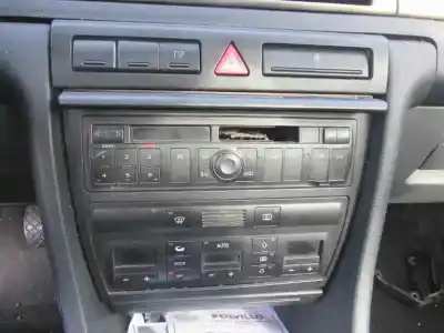 Sloopvoertuig audi a6 berlina (4b2) 2.5 v6 24v tdi van het jaar 2001 aangedreven afb