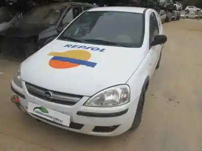 Scrapping Vehicle opel corsa c cosmo of the year 2004 powered 