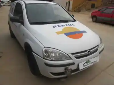 Scrapping Vehicle opel corsa c cosmo of the year 2004 powered 