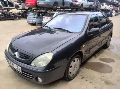 Veículo de Sucata citroen xsara berlina 1.6i 16v sx do ano 2003 alimentado 