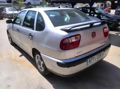 Verschrottungsfahrzeug seat cordoba berlina (6k2) tour des jahres 2002 angetrieben 