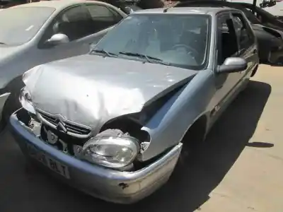 Veículo de Sucata citroen saxo 1.1 sx do ano 2001 alimentado 