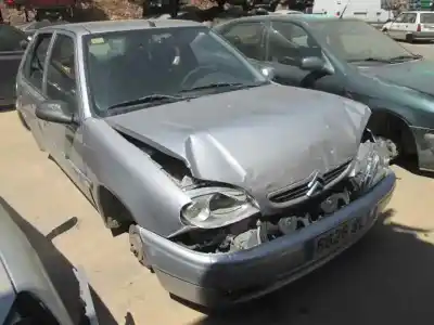 Veículo de Sucata citroen saxo 1.1 sx do ano 2001 alimentado 