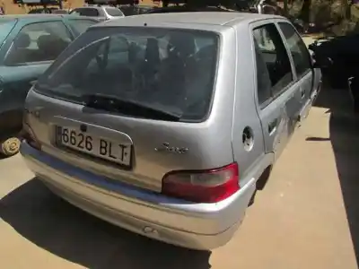 Veículo de Sucata citroen saxo 1.1 sx do ano 2001 alimentado 