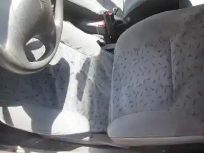 Veículo de Sucata citroen saxo 1.1 sx do ano 2001 alimentado 