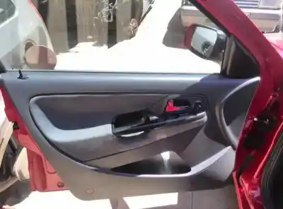 Здавання транспортного засобу seat cordoba berlina (6k2) stella року 2001 потужний 