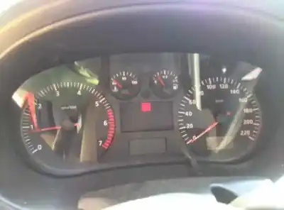 Здавання транспортного засобу seat cordoba berlina (6k2) stella року 2001 потужний 