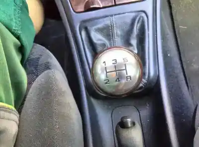 Veículo de Sucata citroen xsara berlina 1.6i 16v sx do ano 2001 alimentado 