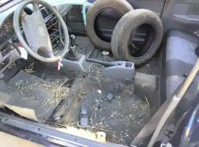 Veículo de Sucata suzuki swift sf berlina (ma) 1.3 cat do ano 2001 alimentado g/1298