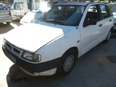 Scrapping Vehicle SEAT IBIZA (6K) GLX of the year 1994 powered G-ABD