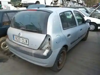 Утилизация автомобиля RENAULT                                            CLIO II FASE II (B/CB0)                                                                                                                                                                                                                                    Authentique года 2003 питание D/K9K A7