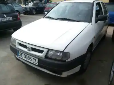 Veículo de Sucata seat ibiza (6k) collage do ano 1995 alimentado g-a8d