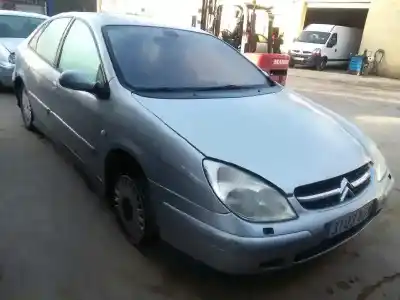 Veículo de Sucata citroen c5 berlina 2.2 hdi vivace do ano 2002 alimentado d-4hx