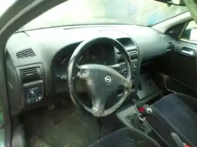 Здавання транспортного засобу opel astra g berlina comfort року 1999 потужний 
