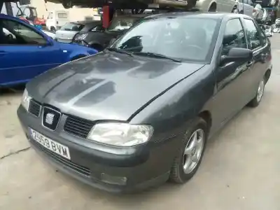 Sloopvoertuig seat cordoba berlina (6k2) stella van het jaar 2002 aangedreven d-aqm