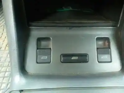 Sloopvoertuig SEAT CORDOBA BERLINA (6K2) Stella van het jaar 2002 aangedreven D-AQM