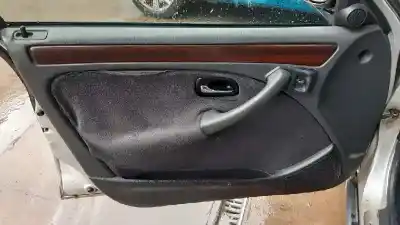 Veículo de Sucata mg rover serie 45 (rt) classic do ano 2003 alimentado 14k4f