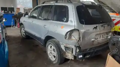Veículo de Sucata hyundai santa fe (sm) 2.0 gls crdi 4x4 do ano 2002 alimentado d4ea