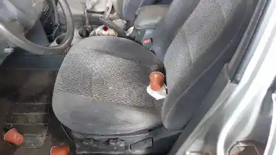 Veículo de Sucata hyundai santa fe (sm) 2.0 gls crdi 4x4 do ano 2002 alimentado d4ea