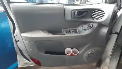 Veículo de Sucata hyundai santa fe (sm) 2.0 gls crdi 4x4 do ano 2002 alimentado d4ea