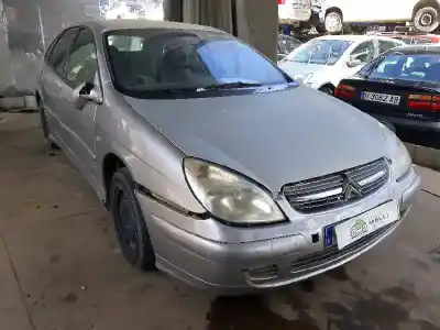 Vehicul casat citroen c5 berlina 2.0 hdi sx al anului 2001 alimentat rhz