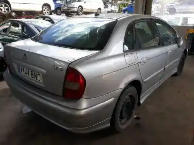 Vehicul casat citroen c5 berlina 2.0 hdi sx al anului 2001 alimentat rhz