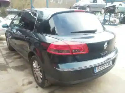 Здавання транспортного засобу RENAULT                                            VEL SATIS (BJ0)                                                                                                                                                                                                                                            Initiale року 2001 потужний G9T702