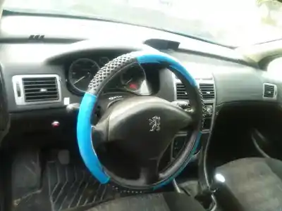 Verschrottungsfahrzeug PEUGEOT                                            307 (S1)                                                                                                                                                                                                                                                   XS                                                                                                                                                                                                                                                         des Jahres 2001 angetrieben D-RHY