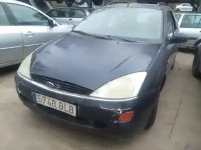 Scrapping Vehicle ford focus turnier (cak) ambiente of the year 2001 powered d/c9db