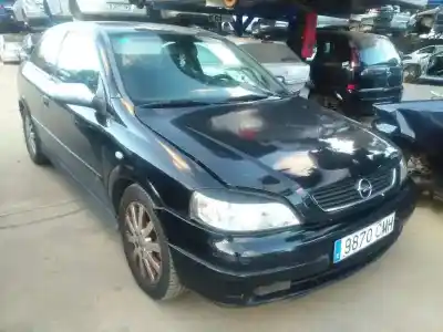 Здавання транспортного засобу opel astra g berlina sport року 2003 потужний y20dth