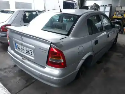 Sloopvoertuig opel astra g berlina elegance van het jaar 2001 aangedreven g-z16xe