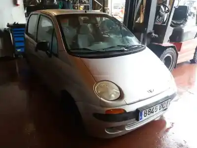 Veículo de Sucata daewoo matiz se do ano 2000 alimentado f8cv