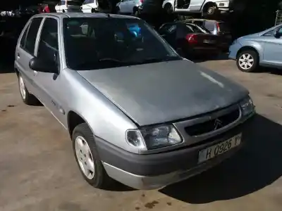 Veículo de Sucata citroen saxo 1.5 diesel do ano 1999 alimentado d-vjz