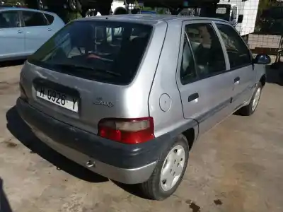 Veículo de Sucata citroen saxo 1.5 diesel do ano 1999 alimentado d-vjz