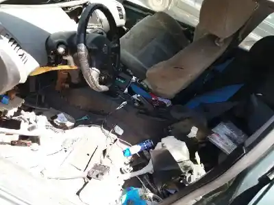 Veículo de Sucata nissan primera berlina (p12) acenta do ano 2002 alimentado d-yd22