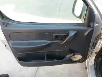 Veículo de Sucata peugeot partner (s2) combiespace do ano 2004 alimentado d-wjy