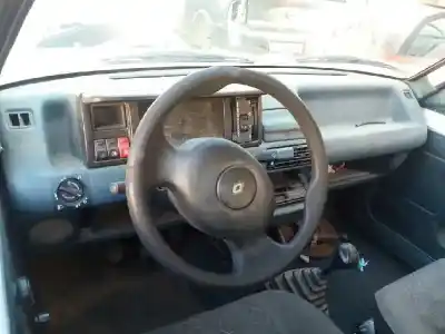 Здавання транспортного засобу RENAULT RAPID/EXPRESS (F40) 1.9 Diesel року 1996 потужний 