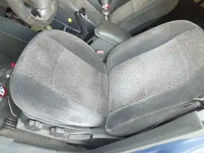 Veículo de Sucata hyundai santa fe (sm) 2.0 gls crdi 4x4 do ano 2001 alimentado d4ea