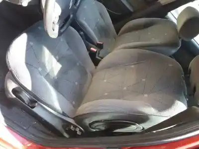 Veículo de Sucata citroen xsara berlina 1.9 diesel do ano 2001 alimentado wjy