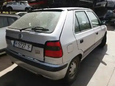 Veículo de Sucata skoda felicia berlina ( 791) lx do ano 1999 alimentado 